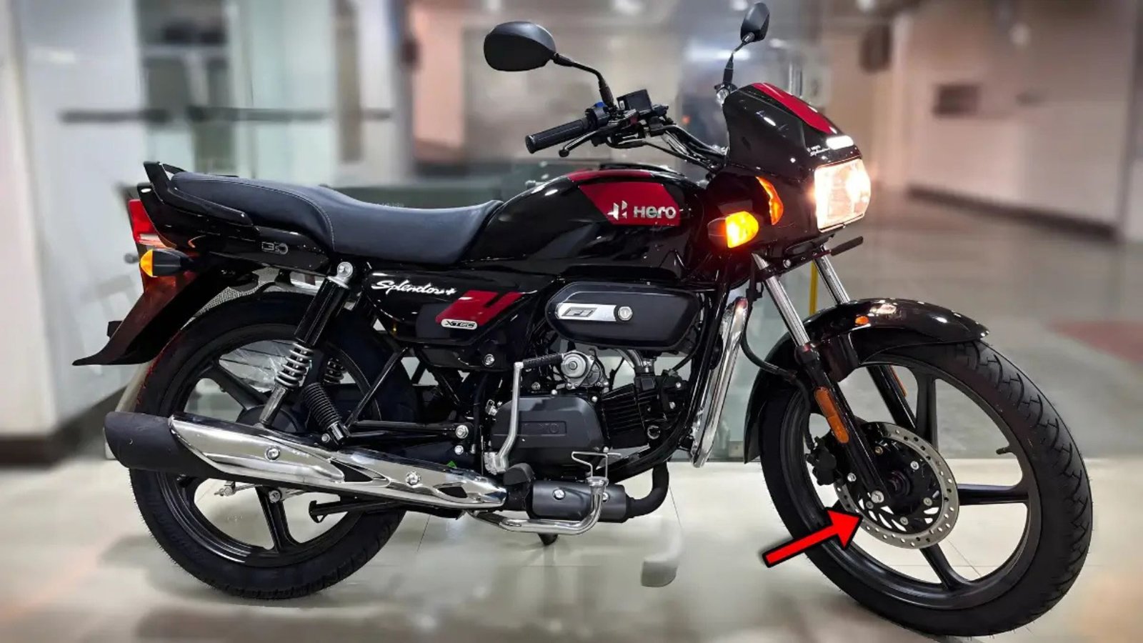 गांव के लोगों की पहली पसंद Hero Splendor 2025 जो देती हैं 80 kmpl का माइलेज जाने कीमत