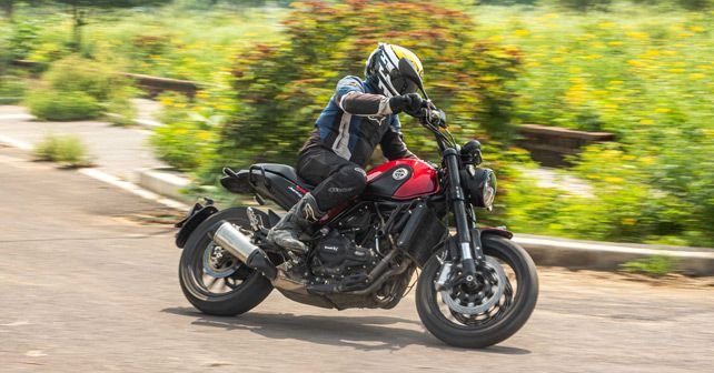 Benelli Leoncino 500 कि यह है कुछ नई खास फीचर्स देख कर दंग रह जाएंगे