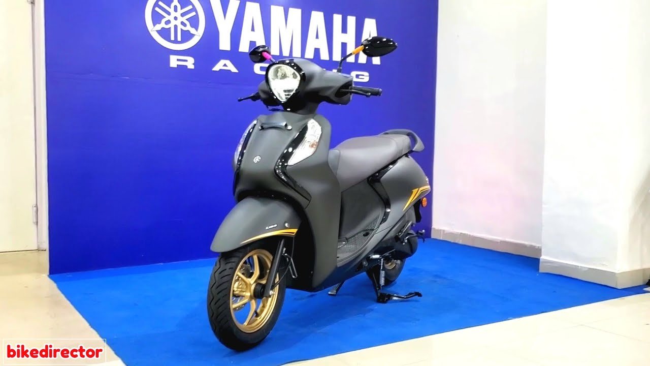 रेसिंग की दुनिया में कम कीमत में Yamhaha ले कर आया है। Yamaha YZF-R1